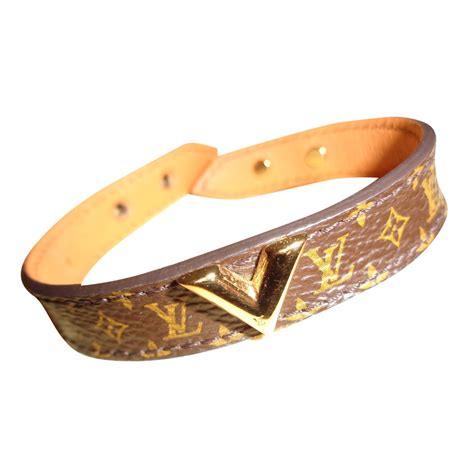 bracelet homme louis vuitton cuir|Louis Vuitton lv bracelet.